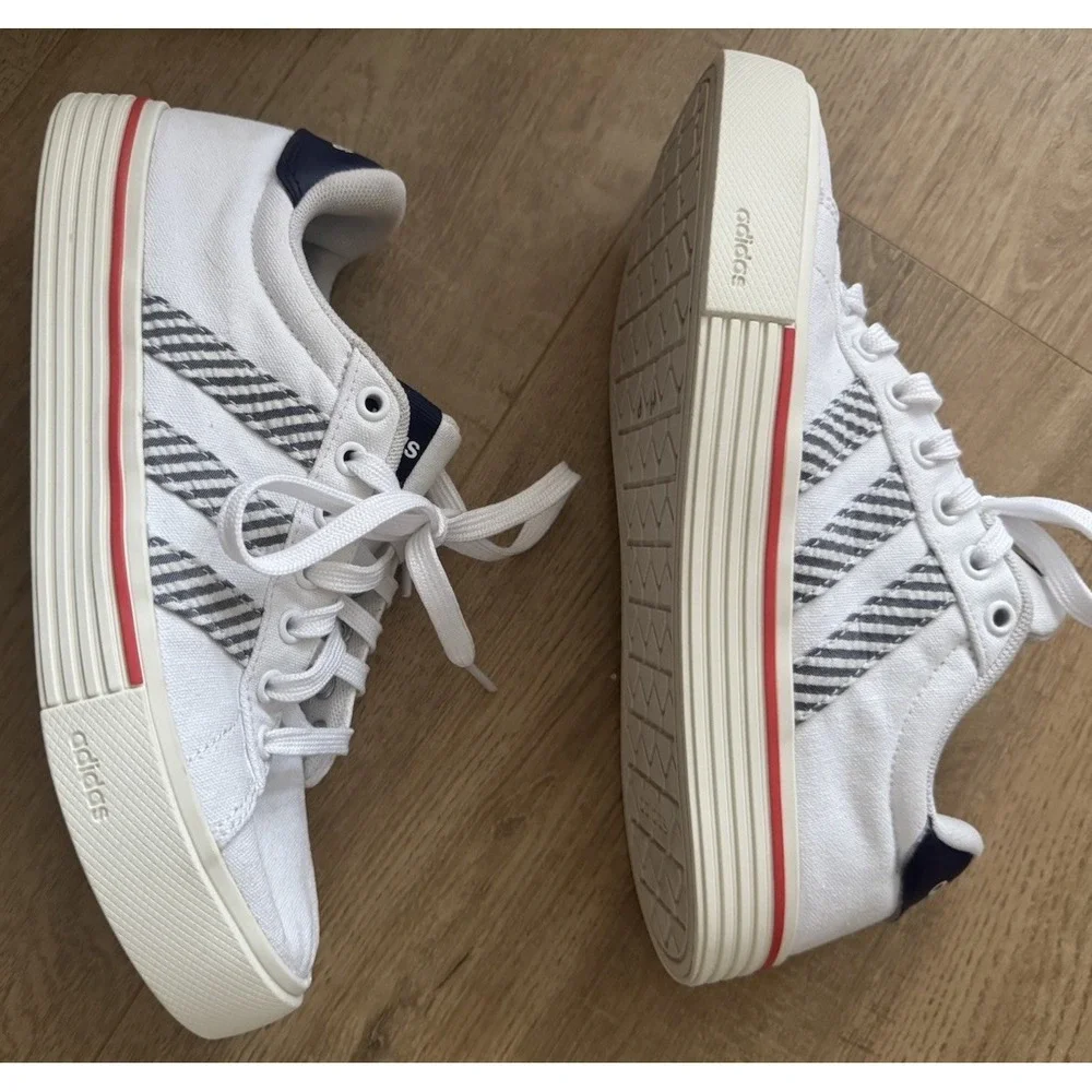 Adidas Daily 4.0 Sneakers Womens Size 6 White Blue Casual Lace Up Shoes